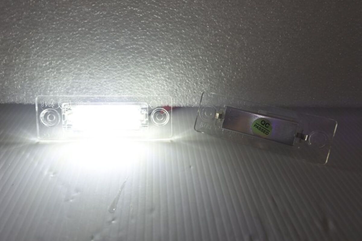 2005/09-2009/09 GOLF PLUS 2003-TOURAN 2006/09-CADDY 2006-JETTA 2001-2008 PASSAT LED 牌照燈 白光